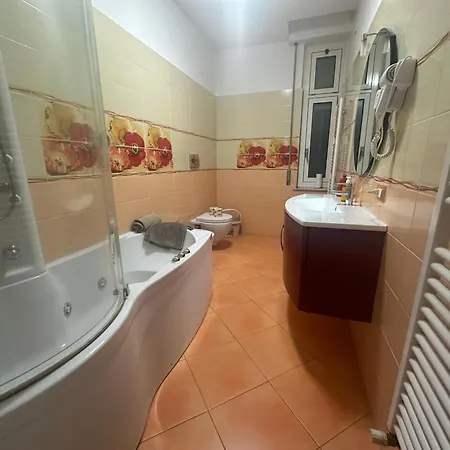 Kosta House Self Check In, Wi Fi Gratuito Moderno Ultimo Rimasto * Milan