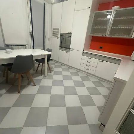Kosta House Self Check In, Wi Fi Gratuito Moderno Ultimo Rimasto Appartement Milan